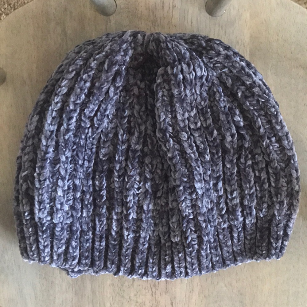 Antthony beanie super soft (large) never worn.